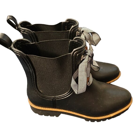 Bernardo Woman's‎ Black Ankle Lace Up Boots Size 7 - Picture 2 of 8